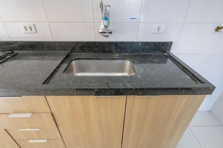 Apartamento à venda com 63m², 3 quartos e 2 vagas Apartamento à venda com 63m², 3 quartos e 2 vagasCozinha e Área de Serviço