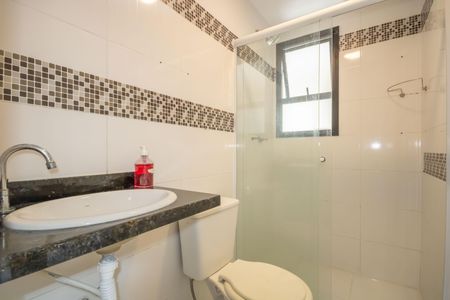 Apartamento à venda com 63m², 3 quartos e 2 vagas Apartamento à venda com 63m², 3 quartos e 2 vagasBanheiro 2
