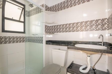 Banheiro da Suíte de apartamento à venda com 3 quartos, 63m² em Recanto das Rosas, Osasco