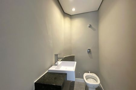 Apartamento para alugar com 75m², 2 quartos e 2 vagasLavabo