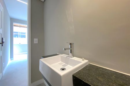 Apartamento para alugar com 75m², 2 quartos e 2 vagasLavabo