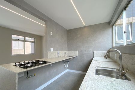 Apartamento para alugar com 75m², 2 quartos e 2 vagasCozinha