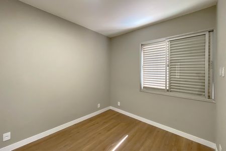 Apartamento para alugar com 75m², 2 quartos e 2 vagasSuíte 1