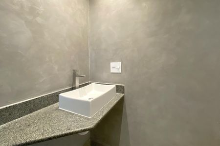 Apartamento para alugar com 75m², 2 quartos e 2 vagasBanheiro da Suíte 2