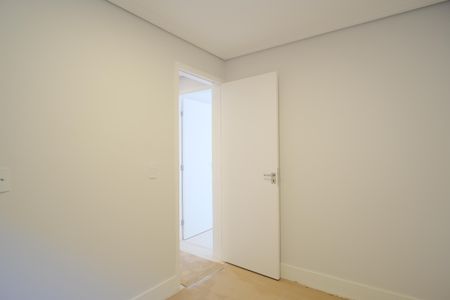 Quarto 1 de apartamento para alugar com 2 quartos, 60m² em Parque São Jorge, São Paulo