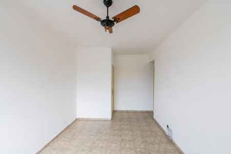 Apartamento à venda com 63m², 2 quartos e 1 vaga Apartamento à venda com 63m², 2 quartos e 1 vagaSala