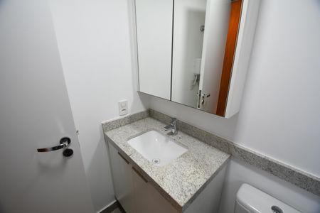 Apartamento à venda com 55m², 1 quarto e 2 vagasBanheiro