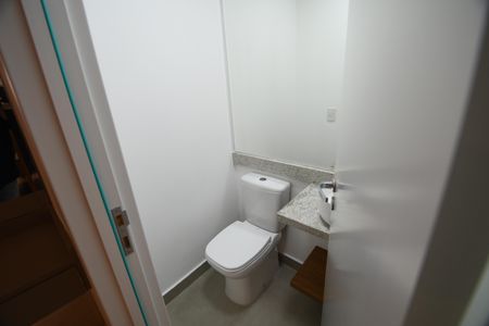 Lavabo de apartamento à venda com 1 quarto, 55m² em Nova Campinas, Campinas