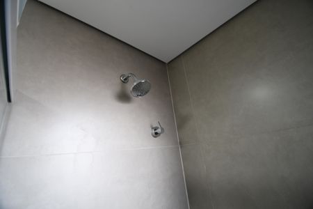 Apartamento à venda com 55m², 1 quarto e 2 vagasBanheiro