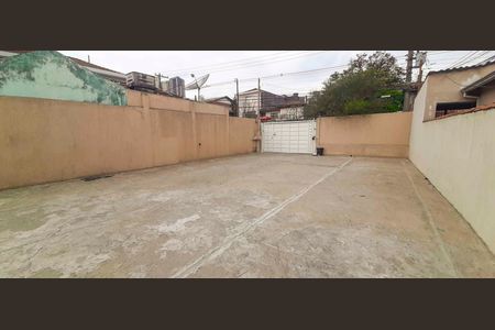 Casa à venda com 180m², 4 quartos e 2 vagas Casa à venda com 180m², 4 quartos e 2 vagasGaragem