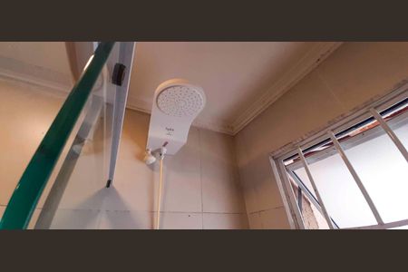 Casa à venda com 180m², 4 quartos e 2 vagas Casa à venda com 180m², 4 quartos e 2 vagasBanheiro da Suíte 1