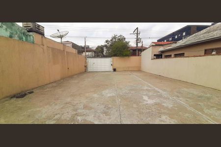 Casa à venda com 180m², 4 quartos e 2 vagas Casa à venda com 180m², 4 quartos e 2 vagasGaragem