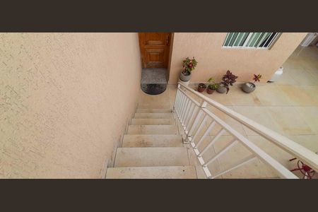 Casa à venda com 180m², 4 quartos e 2 vagas Casa à venda com 180m², 4 quartos e 2 vagasAcesso a Casa