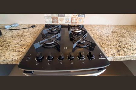 Casa à venda com 180m², 4 quartos e 2 vagas Casa à venda com 180m², 4 quartos e 2 vagasCozinha