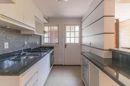 Casa de condomínio à venda com 99m², 2 quartos e 1 vagaCozinha