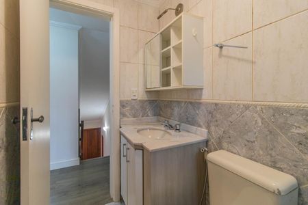 Casa de condomínio à venda com 99m², 2 quartos e 1 vagaBanheiro