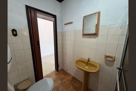 Casa à venda com 77m², 1 quarto e 2 vagasBanheiro Social