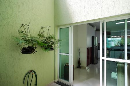 Casa à venda com 197m², 3 quartos e 4 vagasJardim