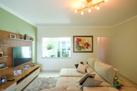 Casa à venda com 197m², 3 quartos e 4 vagasSala