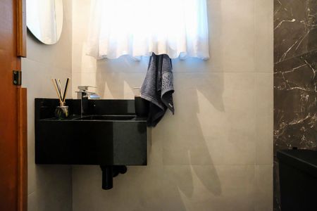 Casa à venda com 197m², 3 quartos e 4 vagasLavabo