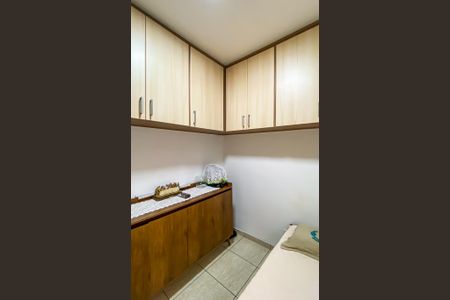 Casa à venda com 165m², 3 quartos e 2 vagasQuarto 2