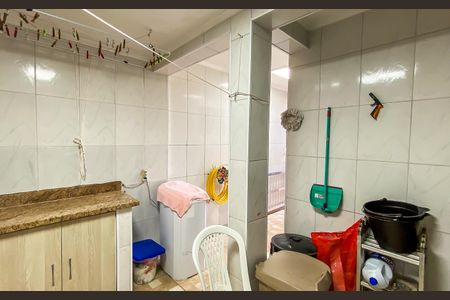 Casa à venda com 165m², 3 quartos e 2 vagasÁrea de Serviço