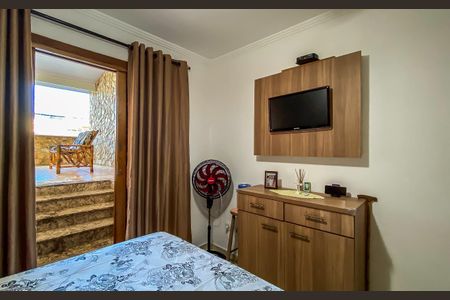 Casa à venda com 165m², 3 quartos e 2 vagasSuíte