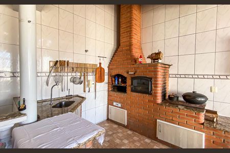 Casa à venda com 165m², 3 quartos e 2 vagasÁrea comum