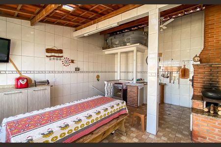 Casa à venda com 165m², 3 quartos e 2 vagasÁrea comum