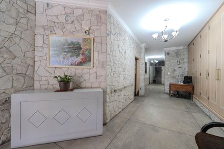 Apartamento à venda com 150m², 3 quartos e sem vaga Apartamento à venda com 150m², 3 quartos e sem vagaHall de entrada