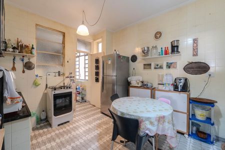 Apartamento à venda com 150m², 3 quartos e sem vaga Apartamento à venda com 150m², 3 quartos e sem vagaCozinha