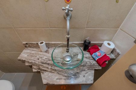 Apartamento à venda com 150m², 3 quartos e sem vaga Apartamento à venda com 150m², 3 quartos e sem vagaLavabo