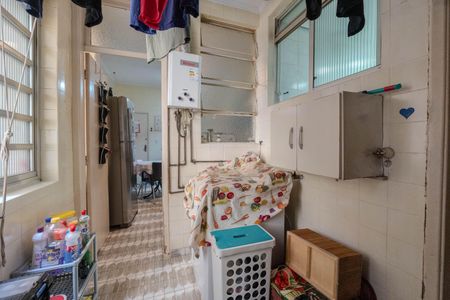 Apartamento à venda com 150m², 3 quartos e sem vaga Apartamento à venda com 150m², 3 quartos e sem vagaÁrea de Serviço