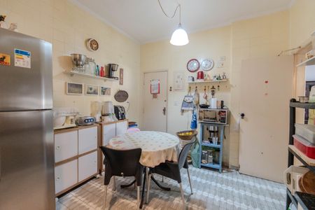 Apartamento à venda com 150m², 3 quartos e sem vaga Apartamento à venda com 150m², 3 quartos e sem vagaCozinha