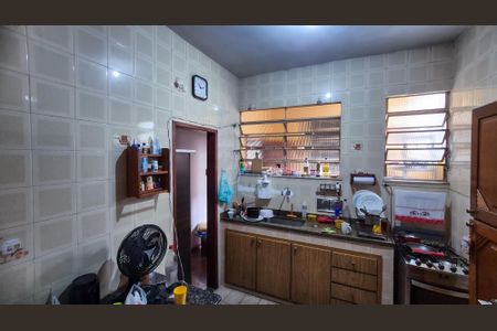 Apartamento à venda com 101m², 3 quartos e 1 vagaCozinha e Área de Serviço