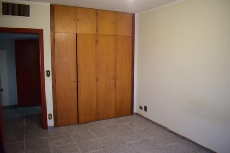 Apartamento para alugar com 360m², 5 quartos e 2 vagasSuíte 1