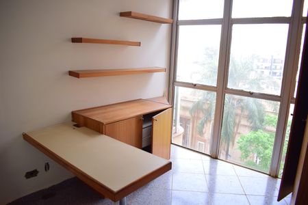 Apartamento para alugar com 360m², 5 quartos e 2 vagasEscritório