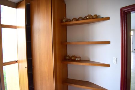 Apartamento para alugar com 360m², 5 quartos e 2 vagasEscritório