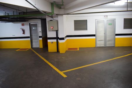 Apartamento para alugar com 360m², 5 quartos e 2 vagasGaragem