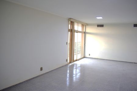 Apartamento para alugar com 360m², 5 quartos e 2 vagasSala 2