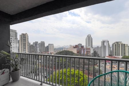 Studio para alugar com 25m², 1 quarto e sem vaga Studio para alugar com 25m², 1 quarto e sem vagaVaranda