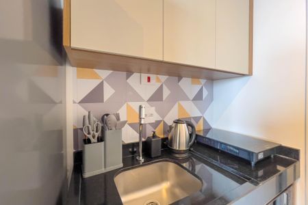 Studio para alugar com 25m², 1 quarto e sem vaga Studio para alugar com 25m², 1 quarto e sem vagaCozinha