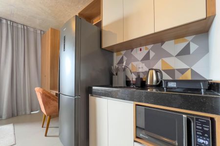 Studio para alugar com 25m², 1 quarto e sem vaga Studio para alugar com 25m², 1 quarto e sem vagaCozinha