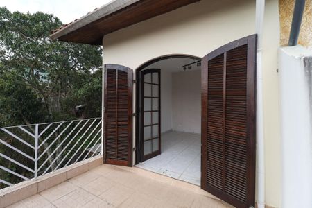 Casa para alugar com 225m², 4 quartos e 6 vagas Casa para alugar com 225m², 4 quartos e 6 vagasVaranda do Quarto 1