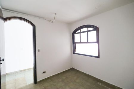 Casa para alugar com 225m², 4 quartos e 6 vagas Casa para alugar com 225m², 4 quartos e 6 vagasQuarto de Serviço