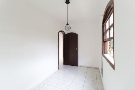 Casa para alugar com 225m², 4 quartos e 6 vagas Casa para alugar com 225m², 4 quartos e 6 vagasQuarto 2