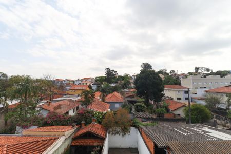 Casa para alugar com 225m², 4 quartos e 6 vagas Casa para alugar com 225m², 4 quartos e 6 vagasVista da Varanda do Quarto 1