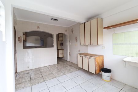 Casa para alugar com 225m², 4 quartos e 6 vagas Casa para alugar com 225m², 4 quartos e 6 vagasÁrea de Serviço