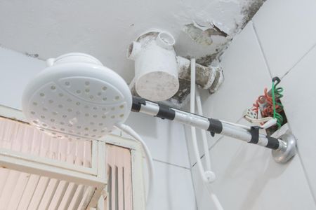 Apartamento à venda com 42m², 2 quartos e 1 vaga Apartamento à venda com 42m², 2 quartos e 1 vagaBanheiro