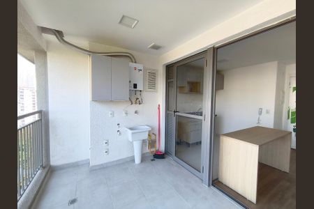 Apartamento para alugar com 57m², 2 quartos e 1 vaga Apartamento para alugar com 57m², 2 quartos e 1 vagaÁrea de Serviço e Varanda